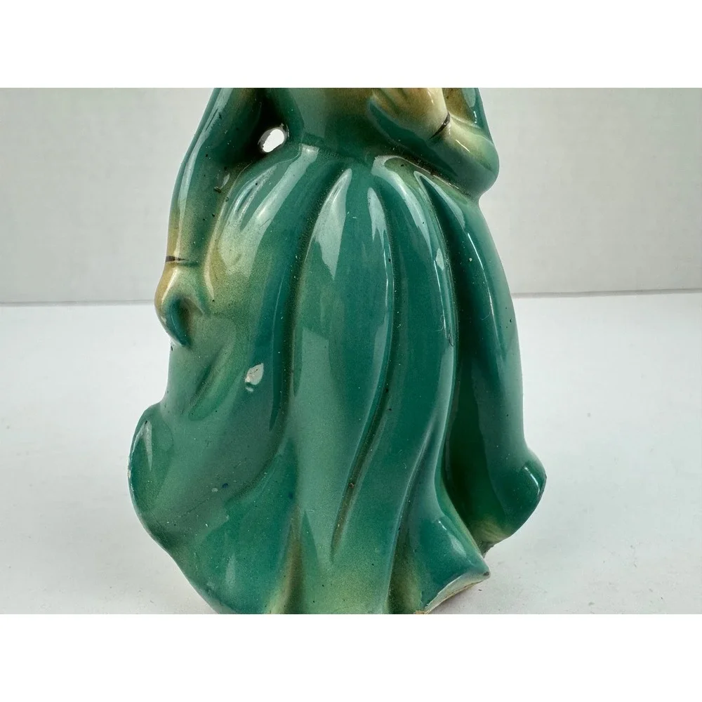 Vintage Rare Scarlet O'Hara Gone with the Wind Figurine Green Victorian Dress